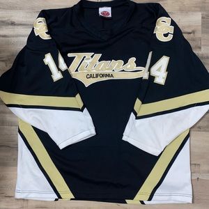 Vintage California titans Hockey jersey size XL